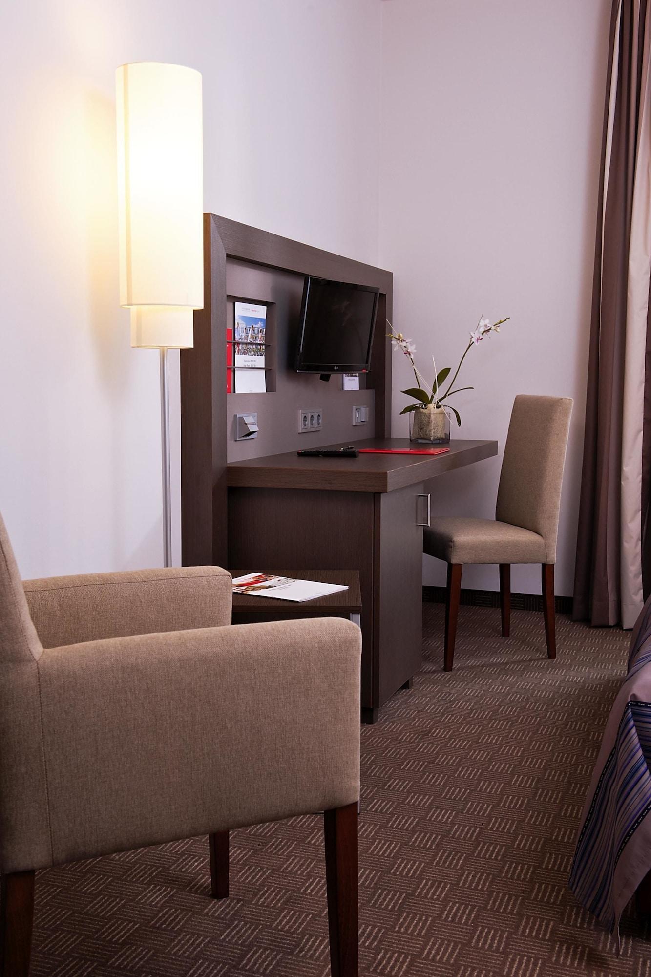 Intercityhotel 4* Bonn